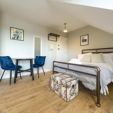 The Willow - 15 Apartman